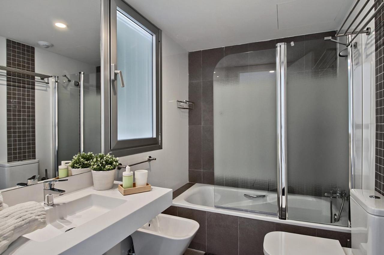 Carihuela Suites Torremolinos Exteriör bild